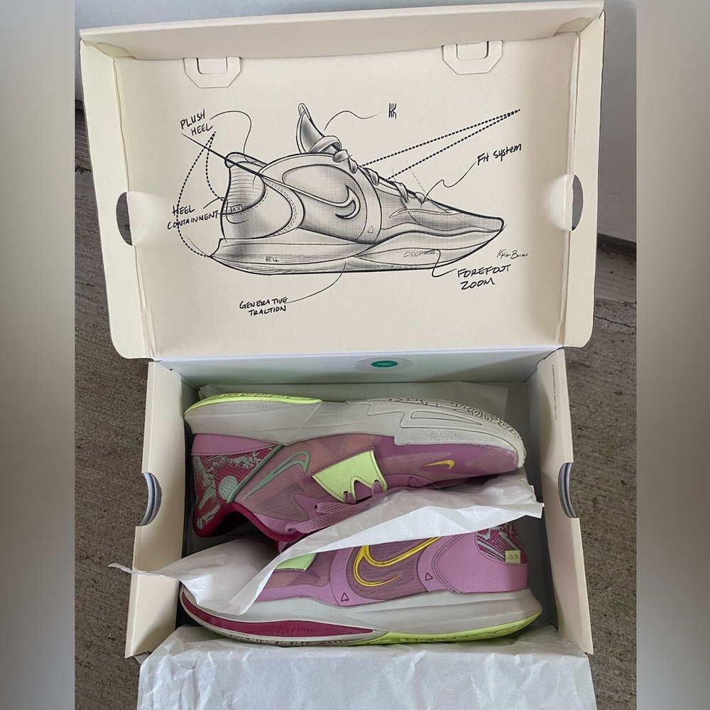 Nike Basketball Shoes Kyrie Low 5